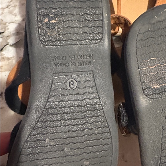 Old Navy Kids Black and Brown Dress Shoes - Picture 5 of 5